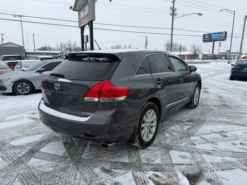 2012 Toyota Venza LE