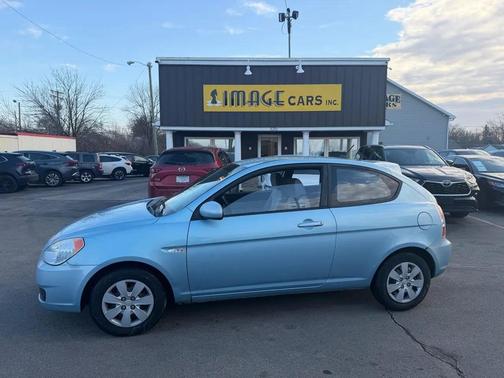 2010 Hyundai Accent GS