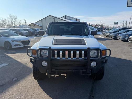 2007 Hummer H3 Base