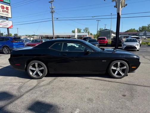 Black 2014 Dodge Challenger R/T