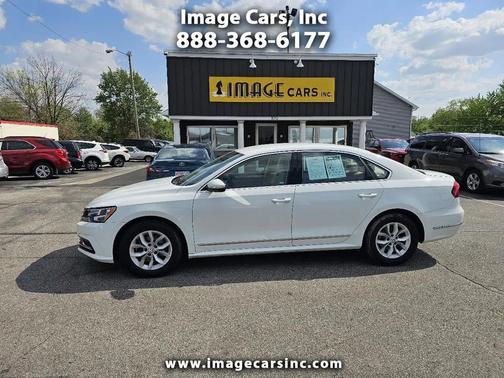 Pure White 2017 Volkswagen Passat 1.8T S