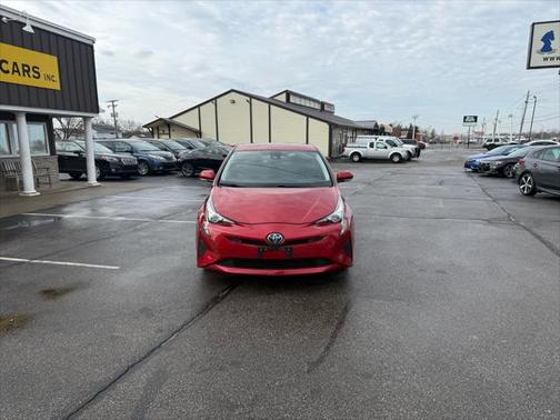 2018 Toyota Prius Three Touring