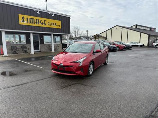 2018 Toyota Prius Three Touring