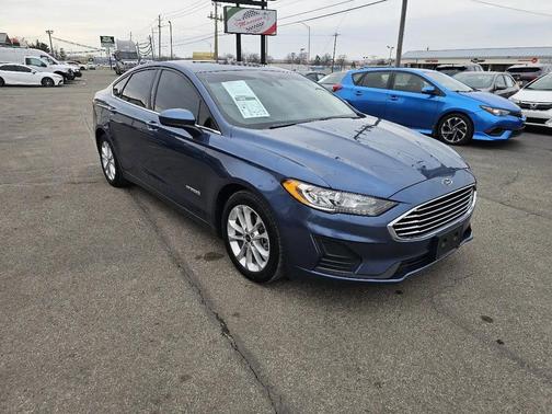 2019 Ford Fusion Hybrid SE
