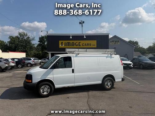 Summit White 2013 Chevrolet Express 2500 Work Van