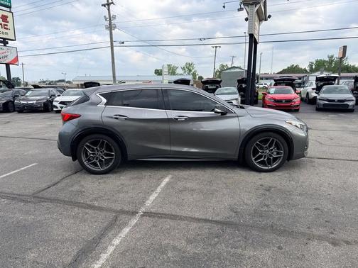 Graphite Shadow 2018 INFINITI QX30 SPORT