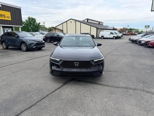 Crystal Black Pearl 2024 Honda Accord Hybrid Sport-L