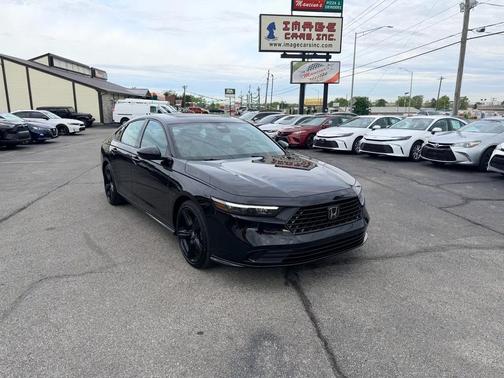 Crystal Black Pearl 2024 Honda Accord Hybrid Sport-L