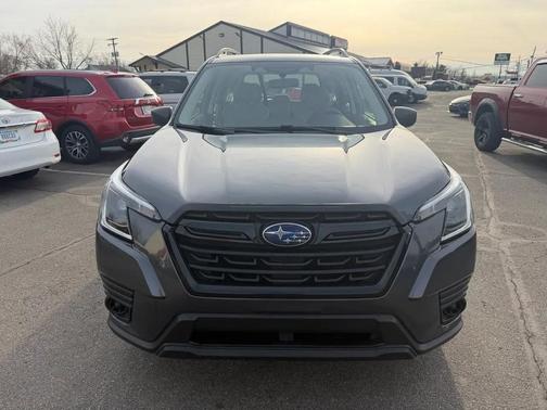 2022 Subaru Forester Base