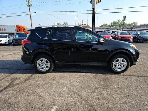 2014 Toyota RAV4 LE