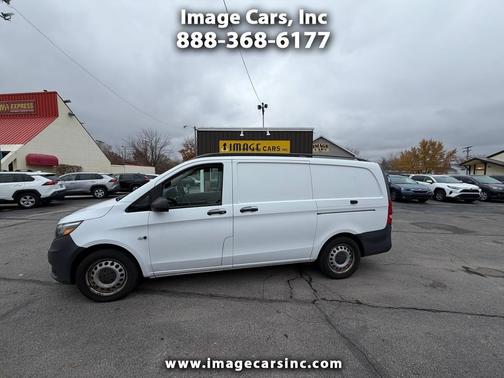 2018 Mercedes-Benz Metris Base