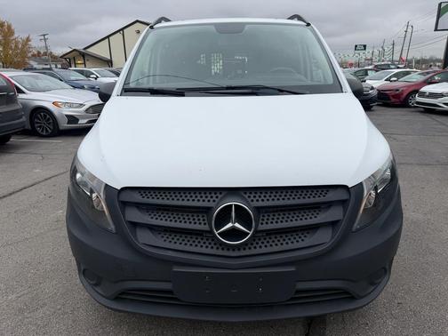 2018 Mercedes-Benz Metris Base