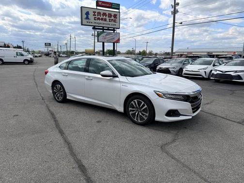 Pearl White 2021 Honda Accord Hybrid EX