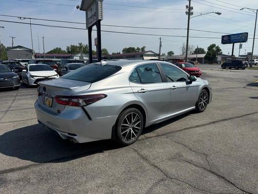Celestial Silver Metallic 2024 Toyota Camry SE