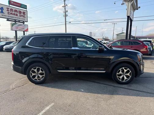 Ebony Black 2020 Kia Telluride EX