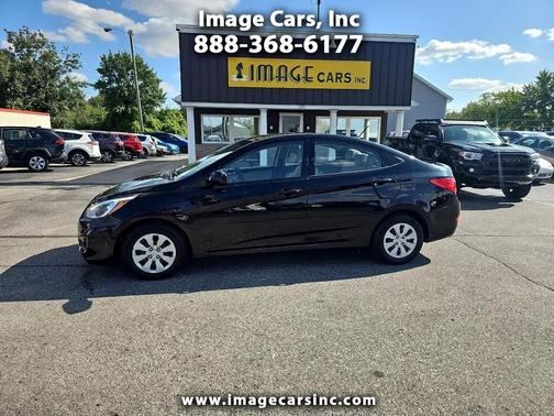 2016 Hyundai Accent SE