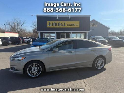 2015 Ford Fusion SE