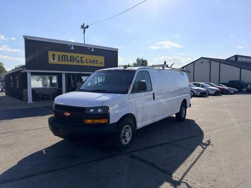 Summit White 2019 Chevrolet Express 2500 Work Van