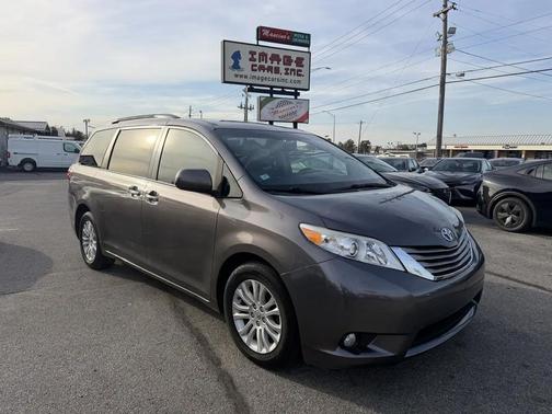 Predawn Gray Mica 2015 Toyota Sienna XLE Premium