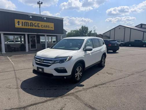 White Diamond Pearl 2018 Honda Pilot EX-L