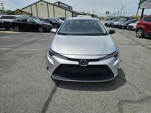 Classic Silver Metallic 2022 Toyota Corolla LE