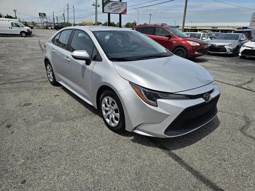 Classic Silver Metallic 2022 Toyota Corolla LE