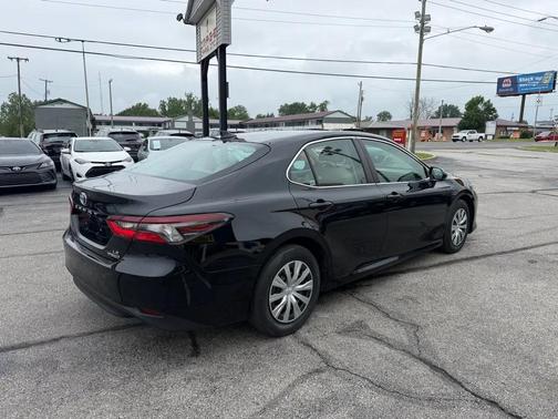 Black 2023 Toyota Camry LE