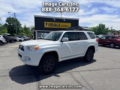 Blizzard Pearl 2012 Toyota 4Runner SR5
