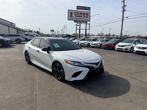 2020 Toyota Camry XSE