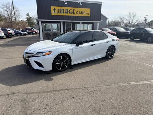 2020 Toyota Camry XSE