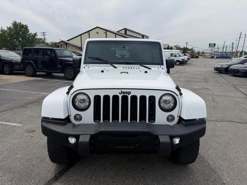 Bright White Clearcoat 2017 Jeep Wrangler Winter 4x4