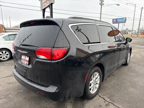 2020 Chrysler Voyager LXI