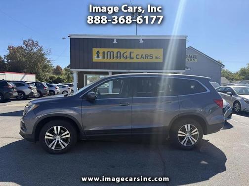Modern Steel Metallic 2017 Honda Pilot EX-L