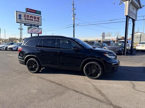 2020 Honda Pilot AWD Black Edition