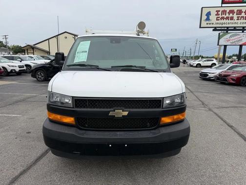 Summit White 2019 Chevrolet Express 3500 Work Van