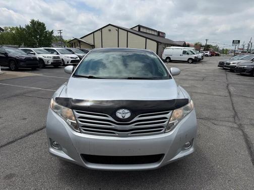 Classic Silver Metallic 2012 Toyota Venza Limited