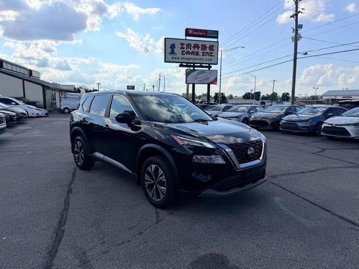 Super Black 2023 Nissan Rogue SV