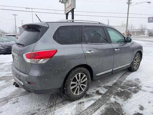 2015 Nissan Pathfinder SL