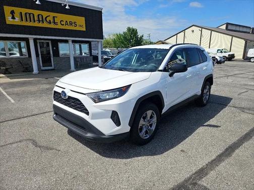 2022 Toyota RAV4 Hybrid LE