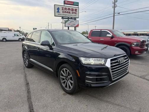 Ink Blue Metallic 2017 Audi Q7 3.0T Premium