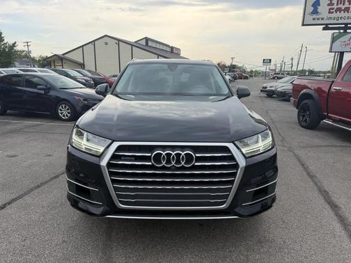 Ink Blue Metallic 2017 Audi Q7 3.0T Premium