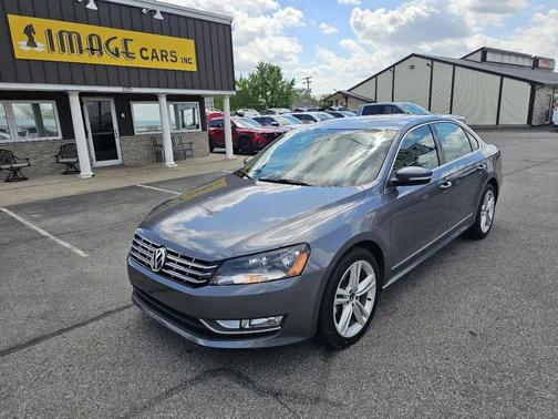 Platinum Gray Metallic 2013 Volkswagen Passat 2.0 TDI SEL Premium