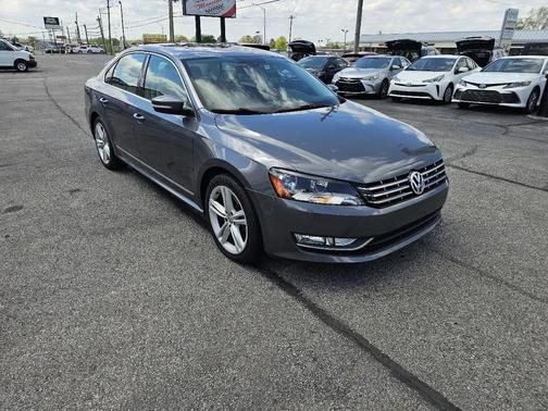Platinum Gray Metallic 2013 Volkswagen Passat 2.0 TDI SEL Premium