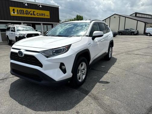2021 Toyota RAV4 Hybrid XLE