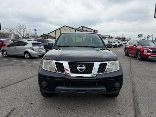 2016 Nissan Frontier SV
