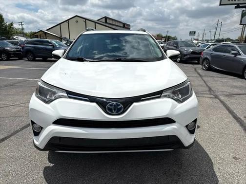 2018 Toyota RAV4 Hybrid XLE
