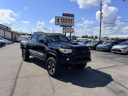 Black 2016 Toyota Tacoma TRD Sport