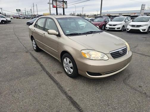2005 Toyota Corolla LE