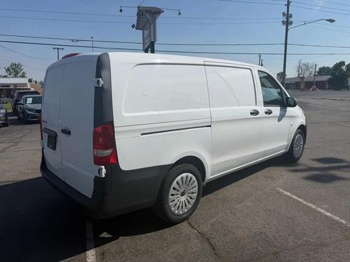 Arctic White 2020 Mercedes-Benz Metris Base