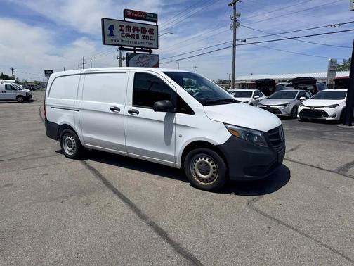 Arctic White 2020 Mercedes-Benz Metris Base